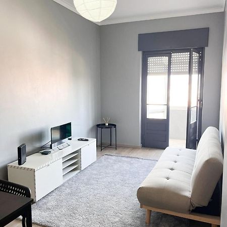 Luna Apartment Corroios Exteriér fotografie